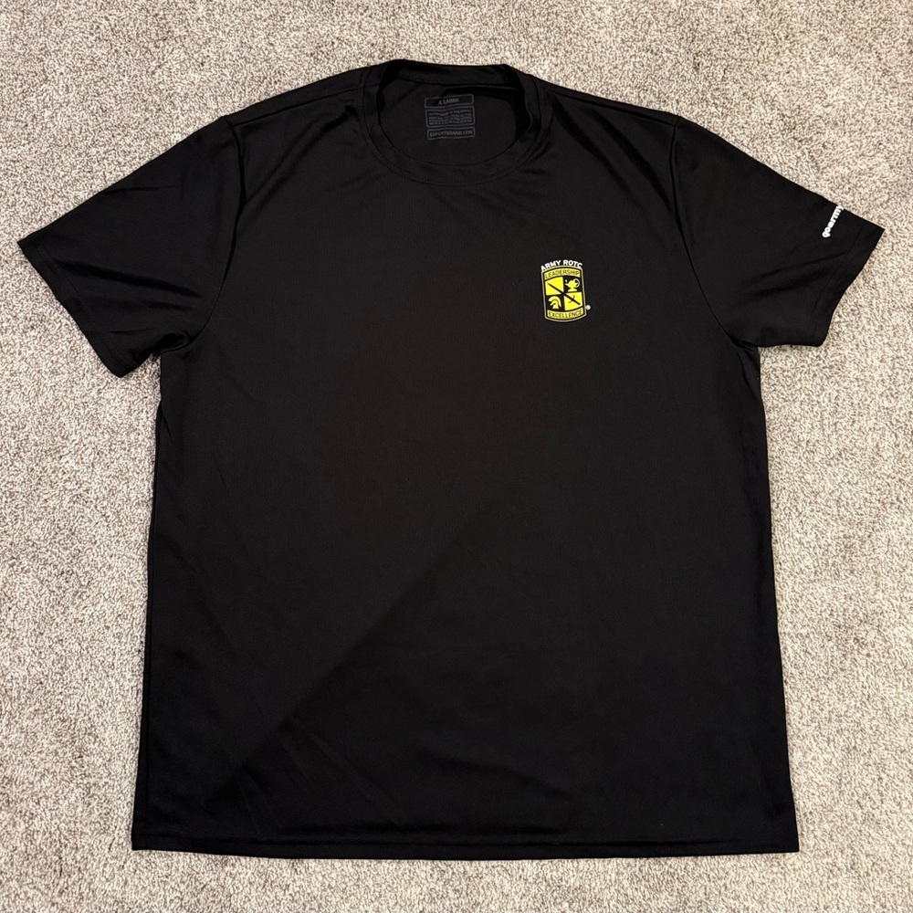 Army ROTC t-shirt, Men’s XL